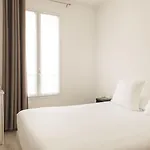 Eiffel Xv Hotel 2*