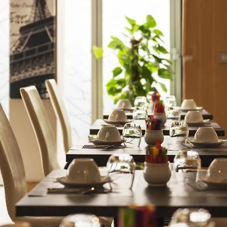 Eiffel Xv 2* Παρίσι